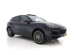 Zwart Gebruikt 2018 Porsche Cayenne SUV | € 52.945 (Iets duurder)
