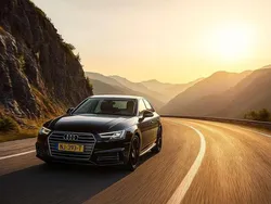 Zwart Gebruikt 2017 Audi A4 Sport Sedan | € 17.949 (Eerlijke prijs)