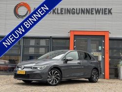Grijs Gebruikt 2021 VW Golf VIII Business Hatchback | € 20.950 (Goede deal)