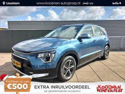 Blauw, metallic lak Gebruikt 2024 Kia Niro SUV | € 29.995 (Super prijs)