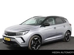 Grijs Gebruikt 2023 Opel Grandland X GSe SUV | € 29.795 (Eerlijke prijs)