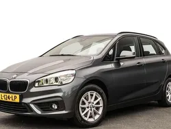 Grijs Gebruikt 2016 BMW 218 Active Tourer MPV | € 15.450 (Goede deal)