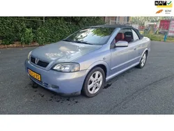 Grijs Gebruikt 2003 Opel Astra Sedan | € 1.999 (Duur)