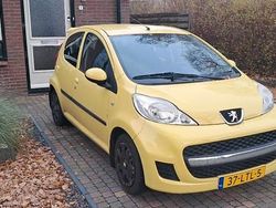Gebruikt 2010 Peugeot 107 Hatchback | € 2.750 (Eerlijke prijs)