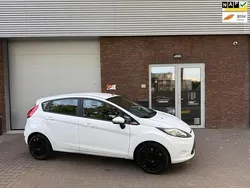 Wit Gebruikt 2009 Ford Fiesta Trend Hatchback | € 5.999 (Eerlijke prijs)