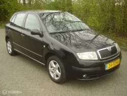 Zwart Gebruikt 2005 Skoda Fabia Elegance Hatchback | € 875 (Goede deal)