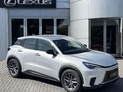 Zilver Gebruikt 2025 Lexus LBX SUV | € 37.400 (Goede deal)