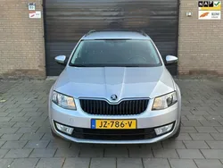 Grijs Gebruikt 2016 Skoda Octavia Business Line Hatchback | € 8.350 (Goede deal)