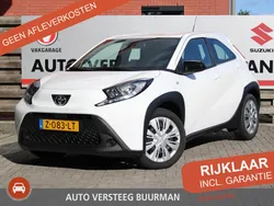 Wit Gebruikt 2024 Toyota Aygo Play Hatchback | € 16.450 (Goede deal)