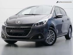 Grijs Gebruikt 2019 Peugeot 208 Allure Hatchback | € 9.945 (Super prijs)