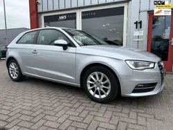 Grijs, metallic lak Gebruikt 2013 Audi A3 Ambition Hatchback | € 7.750 (Goede deal)