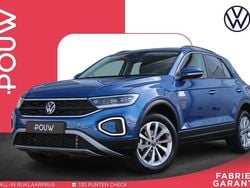 Blauw Gebruikt 2024 VW T-Roc Life SUV | € 31.450 (Goede deal)