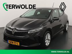Zwart Gebruikt 2024 Renault Clio V Evolution Hatchback | € 22.740 (Eerlijke prijs)
