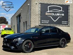 Zwart, metallic lak Gebruikt 2017 Mercedes E63 AMG Premium Plus Sedan | € 68.500 (Eerlijke prijs)