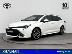 Wit Gebruikt 2025 Toyota Corolla Business Edition Stationwagen | € 39.445