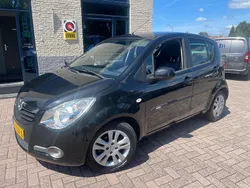 Zwart Gebruikt 2011 Opel Agila Edition Hatchback | € 4.445 (Eerlijke prijs)
