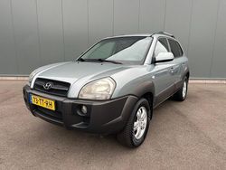 Grijs Gebruikt 2007 Hyundai Tucson Style SUV | € 2.995 (Eerlijke prijs)