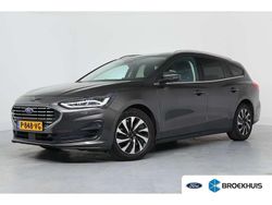 Grijs, metallic lak Gebruikt 2022 Ford Focus Style Stationwagen | € 17.900 (Eerlijke prijs)