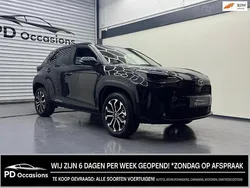 Zwart, metallic lak Nieuw 2025 Toyota Yaris Cross Edition SUV | € 30.950 (Goede deal)
