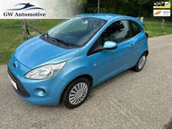Blauw, metallic lak Gebruikt 2011 Ford Ka Cool & Sound Edition Hatchback | € 3.200 (Eerlijke prijs)