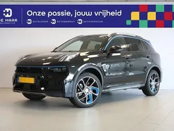 Zwart Gebruikt 2023 Lynk & Co 01 SUV | € 28.400 (Eerlijke prijs)