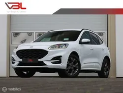 Wit Gebruikt 2021 Ford Kuga ST-Line SUV | € 26.440 (Eerlijke prijs)