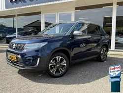 Blauw, metallic lak Gebruikt 2024 Suzuki Vitara Style SUV | € 29.995 (Duur)