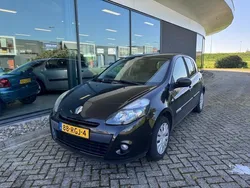 Zwart Gebruikt 2011 Renault Clio II Hatchback | € 5.400 (Duur)