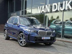 Blauw Gebruikt 2025 BMW X5 M Sport SUV | € 108.850 (Eerlijke prijs)