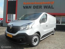 Grijs Gebruikt 2018 Renault Trafic Van | € 13.999 (Iets duurder)