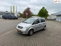 Grijs Gebruikt 2005 Opel Meriva Essentia MPV | € 750 (Goede deal)