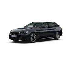 M carbonschwarz metallic (donker zwart metallic) Gebruikt 2023 BMW 530e Comfort Edition Stationwagen | € 49.250 (Iets duurder)