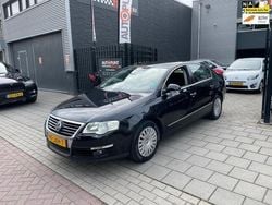 Zwart Gebruikt 2009 VW Passat Comfortline Sedan | € 2.499 (Goede deal)