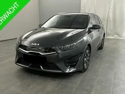 Grijs, metallic lak Gebruikt 2022 Kia Ceed Sportswagon Stationwagen | € 22.950 (Goede deal)