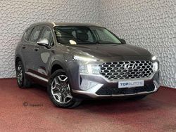 Grijs, metallic lak Gebruikt 2023 Hyundai Santa Fe Premium SUV | € 42.990 (Eerlijke prijs)