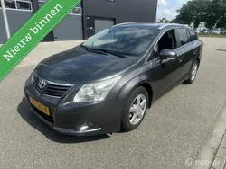 Grijs Gebruikt 2012 Toyota Avensis Business Edition Sedan | € 4.650 (Eerlijke prijs)