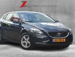 Blauw Gebruikt 2016 Volvo V40 Kinetic Stationwagen | € 11.999 (Eerlijke prijs)