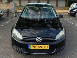 Zwart Gebruikt 2009 VW Golf VI Hatchback | € 3.500 (Eerlijke prijs)