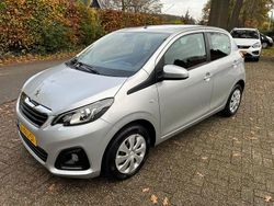 Grijs (metallic) Gebruikt 2014 Peugeot 108 Active Hatchback | € 6.750 (Iets duurder)