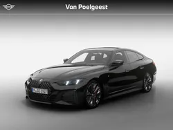 Saphirschwarz metallic (zwart metallic) Nieuw 2025 BMW 420 Comfort Edition Coupé | € 84.908 (Duur)
