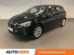 Zwart Gebruikt 2017 BMW 225 Active Tourer Advantage MPV | € 15.149 (Eerlijke prijs)