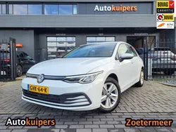 Wit Gebruikt 2024 VW Golf VIII Business Hatchback | € 27.950 (Goede deal)