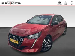 Rood Gebruikt 2022 Peugeot 208 Allure Hatchback | € 17.430 (Eerlijke prijs)