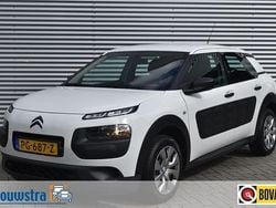 Wit Gebruikt 2017 Citroën C4 Live SUV | € 9.240 (Eerlijke prijs)