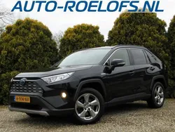 Zwart Gebruikt 2020 Toyota RAV4 SUV | € 25.790 (Goede deal)