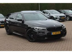 Zwart Gebruikt 2020 BMW 530 iPerformance Sedan | € 27.999 (Goede deal)