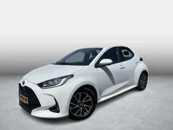 Wit Gebruikt 2022 Toyota Yaris Hatchback | € 21.999 (Eerlijke prijs)
