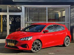 Rood Gebruikt 2019 Ford Focus Business Edition Hatchback | € 11.995 (Iets duurder)