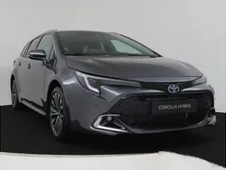 Gebruikt 2025 Toyota Corolla Business Edition Stationwagen | € 37.445 (Duur)