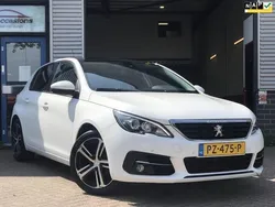 Wit, metallic lak Gebruikt 2017 Peugeot 308 Hatchback | € 10.950 (Eerlijke prijs)